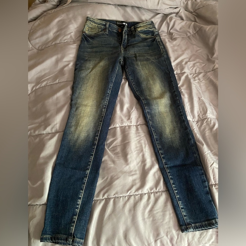 DARK WASHED JEANS 👖🤎